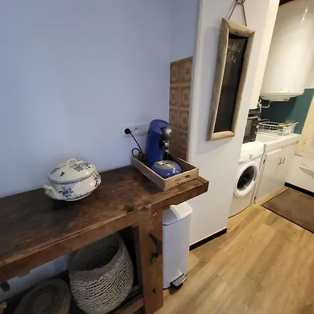 Semesterbostad Petite Maison A La